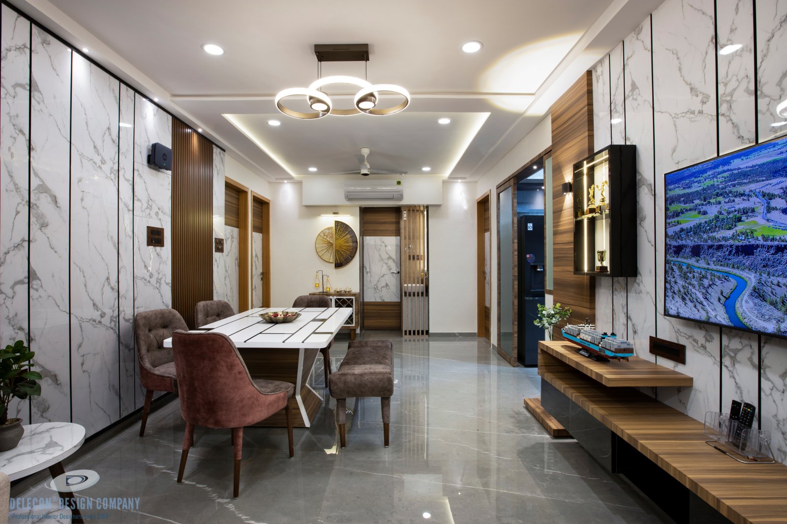 Living area overview with circulation