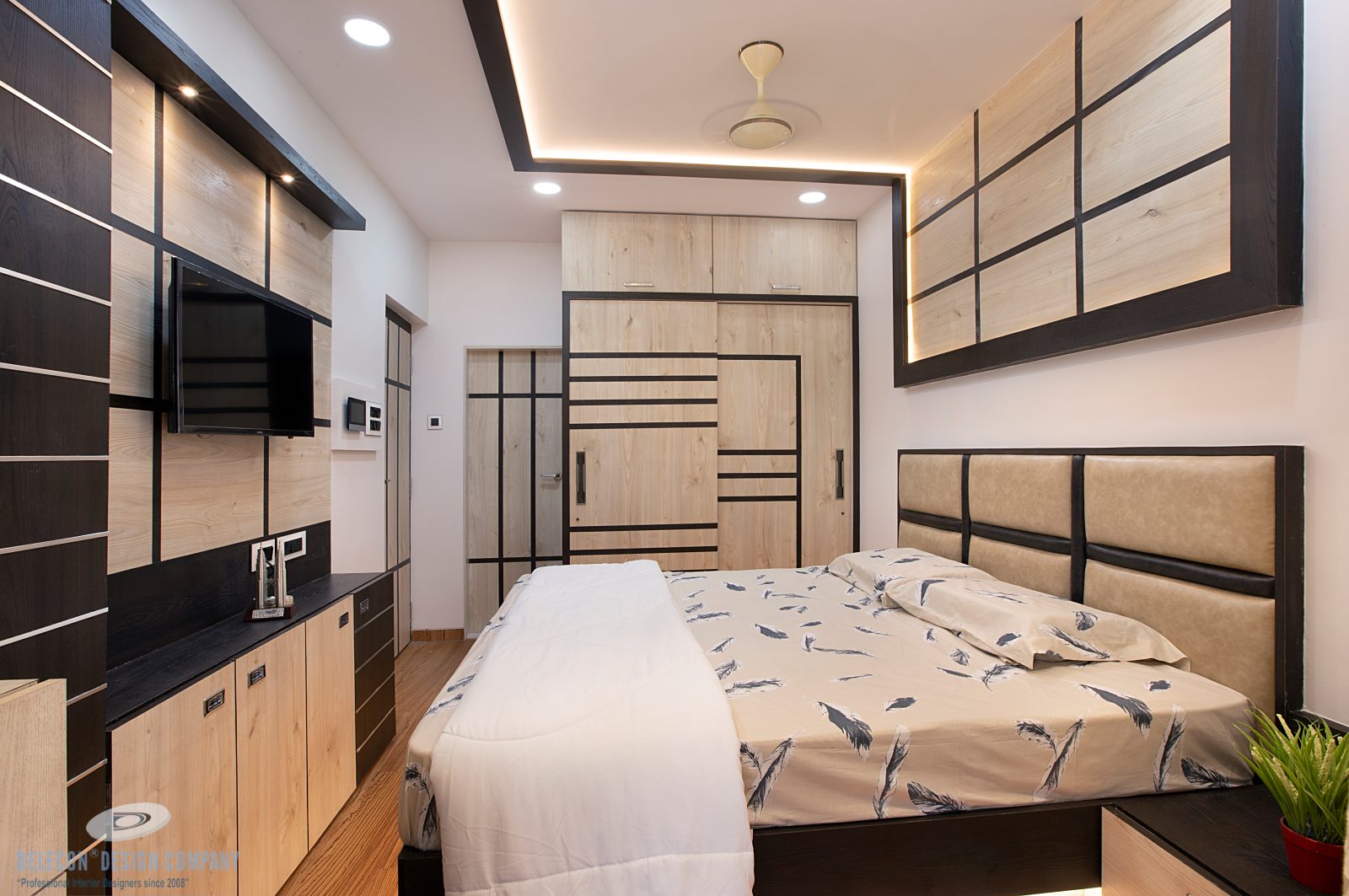 Bedroom Wardrobe Logic