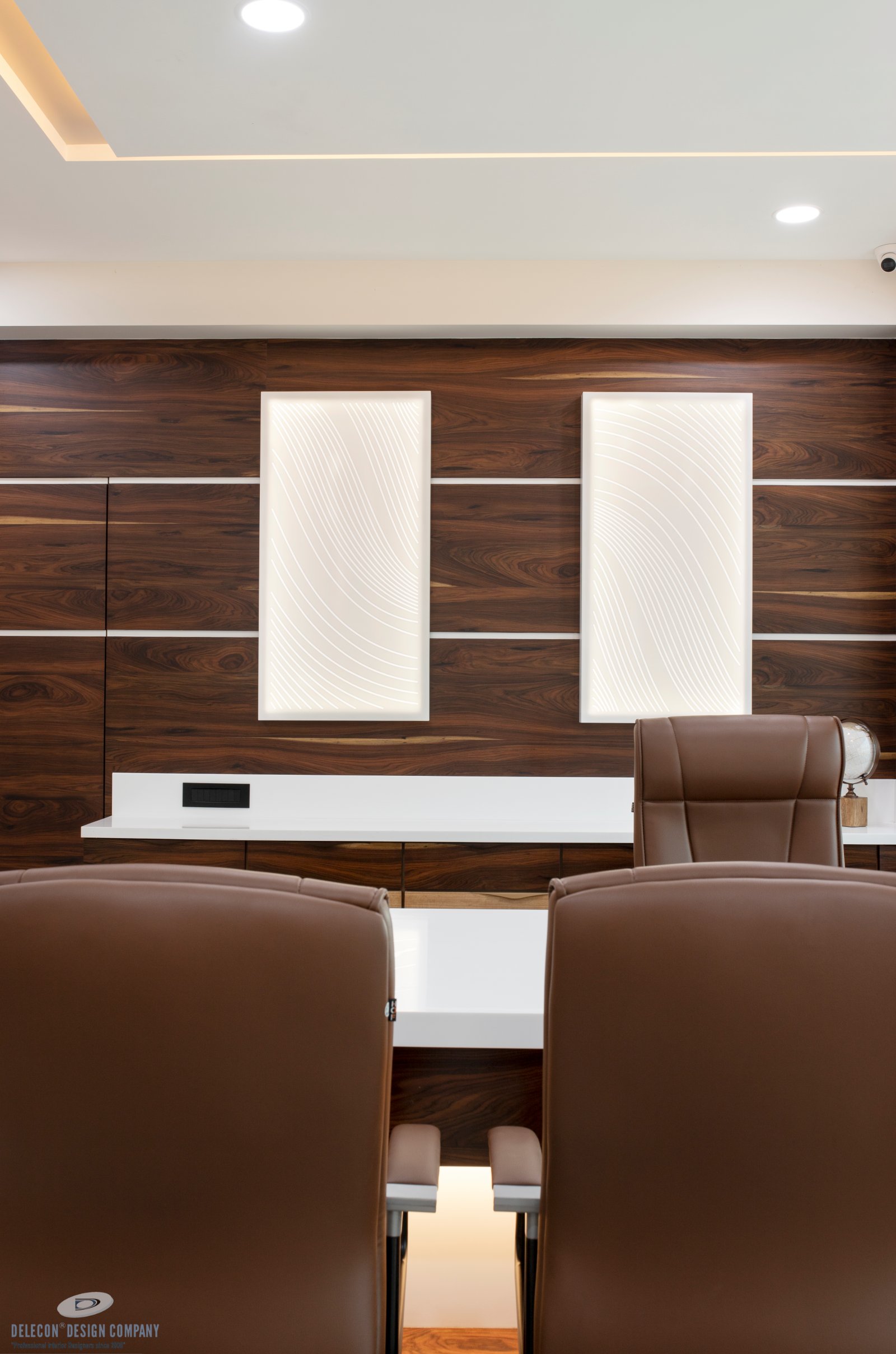 Director cabin design view 18