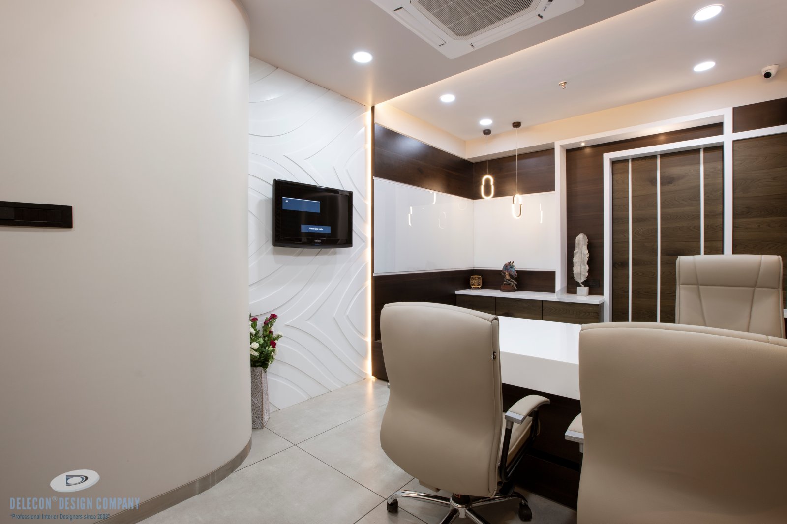 Director cabin design view 36