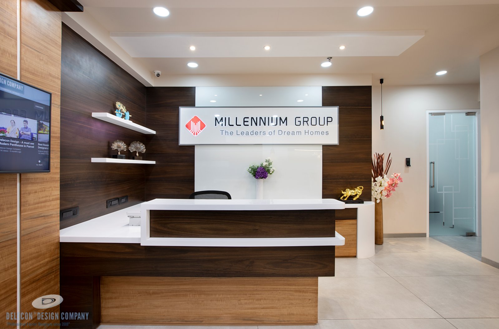 Reception lobby ceiling and lighting design in Millennium Group office